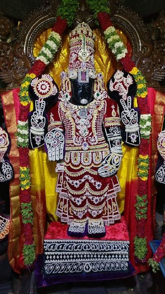 File:Sri Srinivasa Perumal Moolavar.jpg