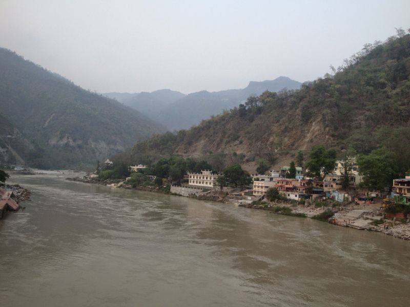 File:Ganga in Rishikesh 6.jpg