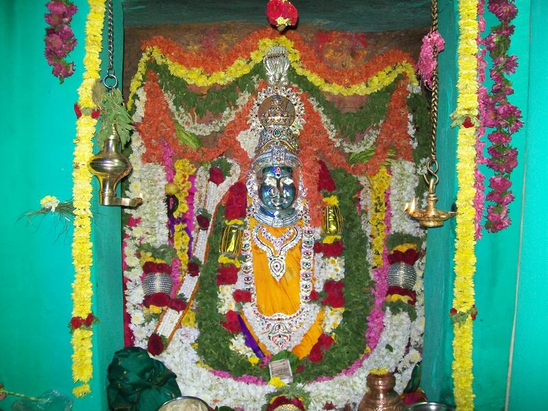 File:Sri pattaladamma devi temple.jpg